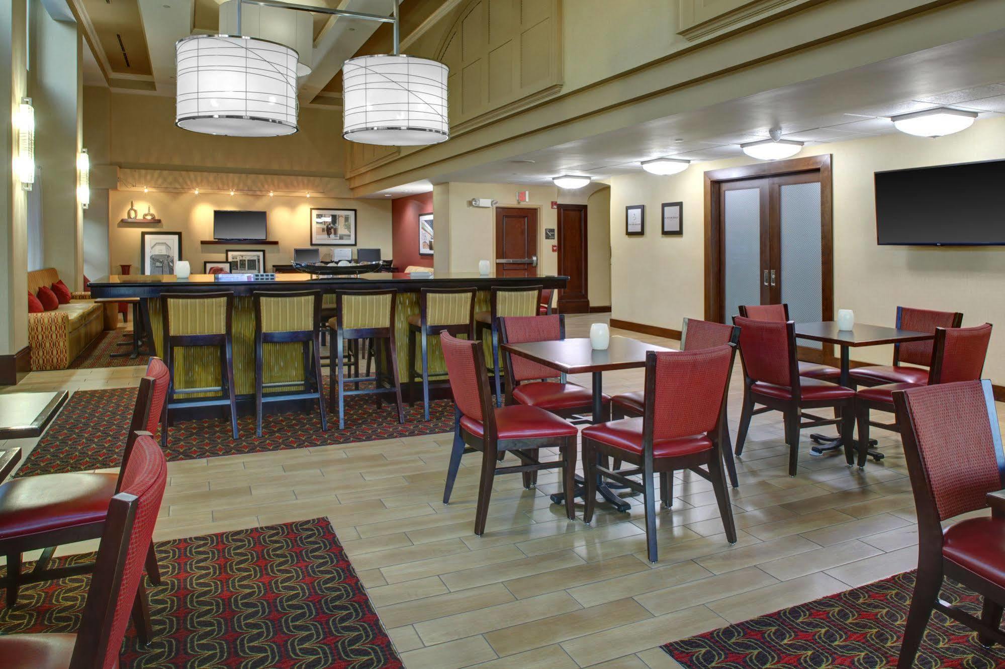 Hampton & Ybor Downtown Hotel
