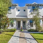 Upscale Soho Living Near Bayshore Boulevard