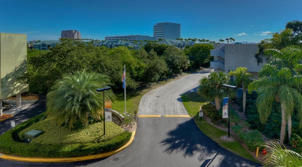 202-pool, Wifi, Close To Bucs Stadium Tampa