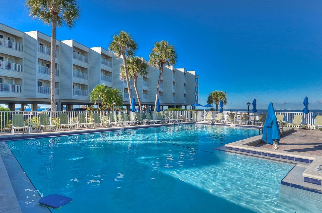 202-pool, Wifi, Close To Bucs Stadium Apartment