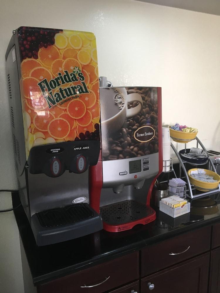 Days & By Wyndham - Ybor Hotel Tampa