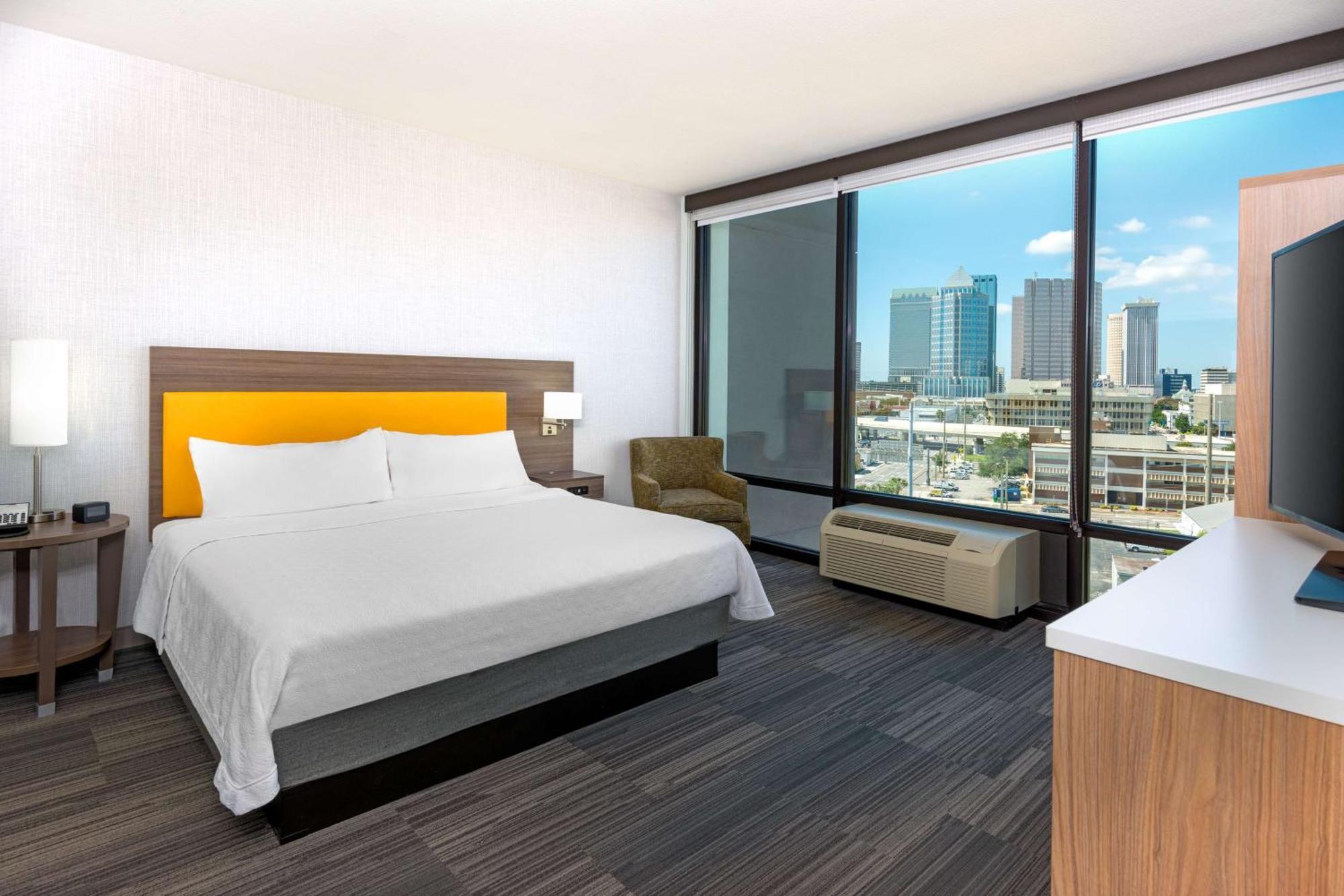 Home2 By Hilton Downtown Channel District Hotel Tampa