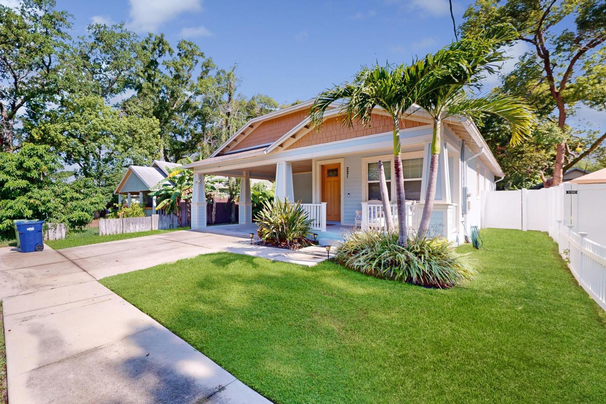 Sunshine Palms Holiday home