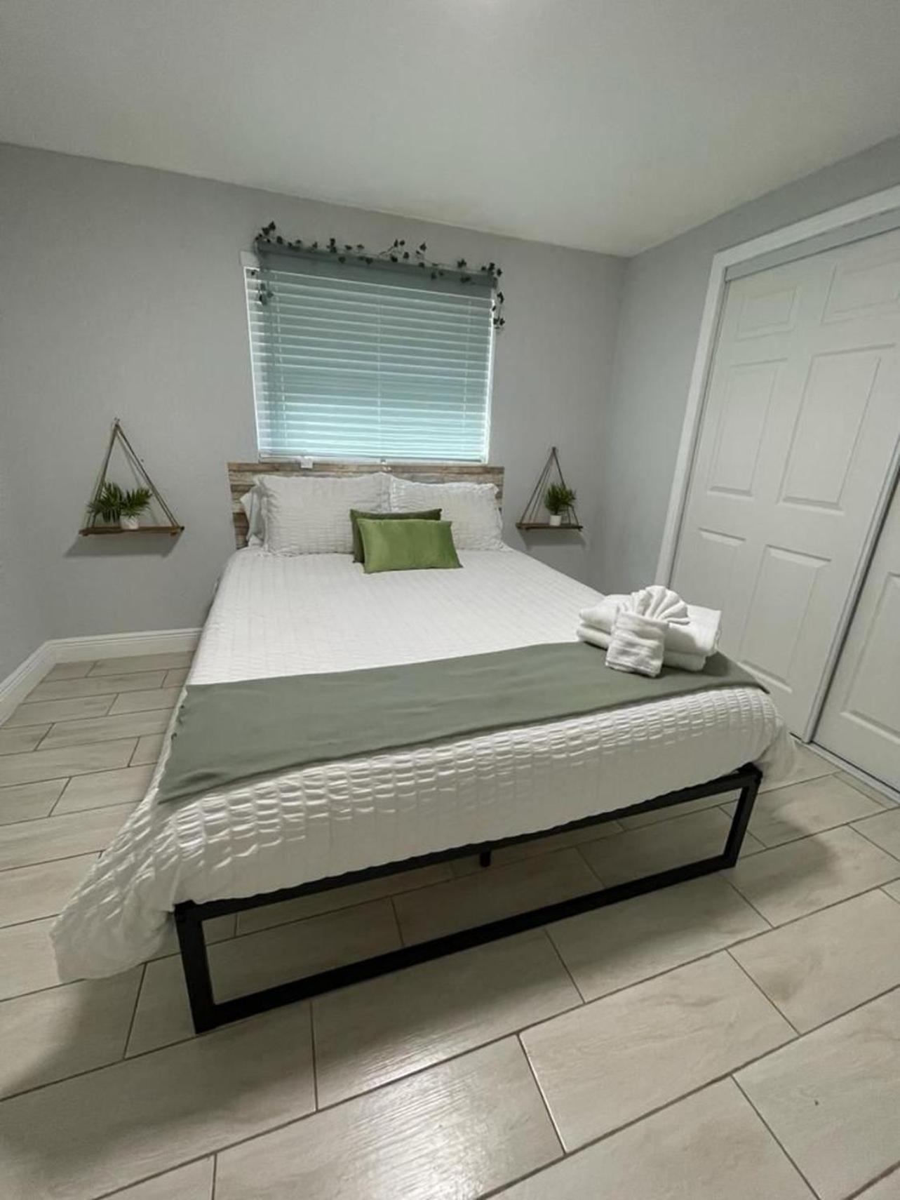 Holiday home Chic & Stylish House In Ybor&busch *