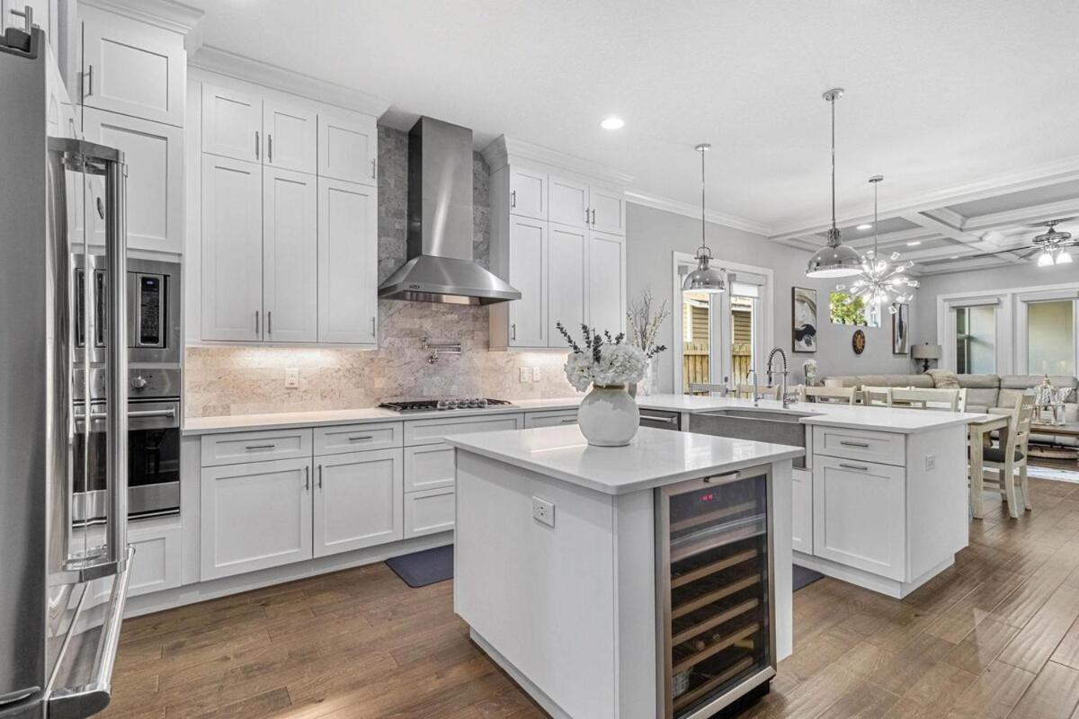 Upscale Soho Living Near Bayshore Boulevard Tampa