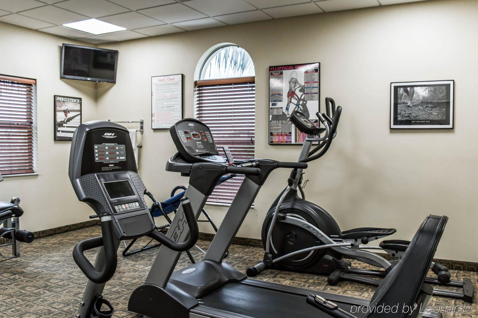 Quality Airport - Cruise Port Inn