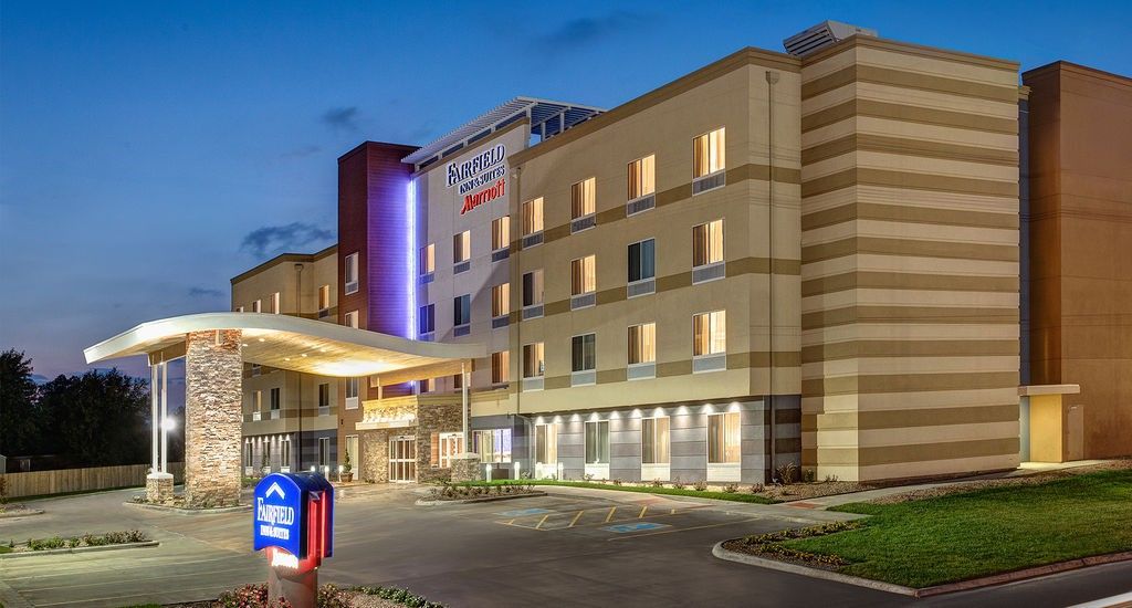 Fairfield & By Marriott Westshore/airport Hotel 3*